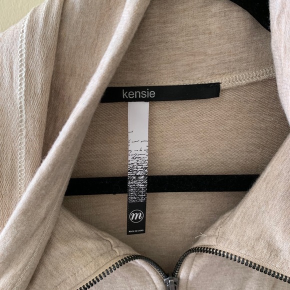 Kensie poncho - Picture 2 of 2